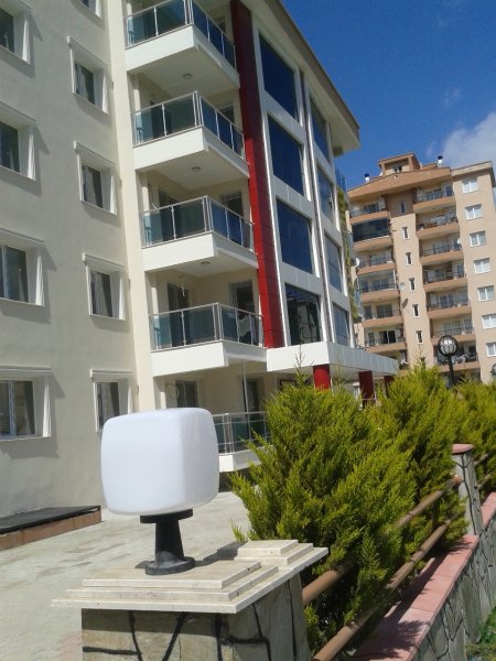 Dostlar Sitesi Küpeşte va Kolon Kapağı Uygulaması