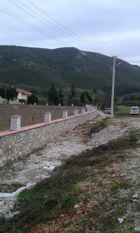 Taş Duvar Küpeştesi